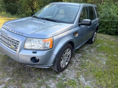 Used 2008 Land Rover LR2 HSE AWD/4WD image 1