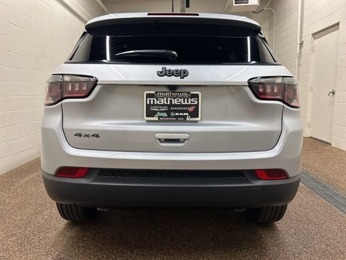 New 2026 Jeep Compass Latitude w/ Quick Order Package 29K AWD/4WD image 3