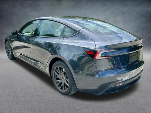 Used 2024 Tesla Model 3 Long Range AWD/4WD image 7
