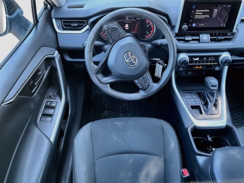 Used 2023 Toyota RAV4 LE AWD/4WD image 23