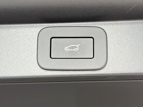 New 2026 Land Rover Range Rover SE AWD/4WD image 12