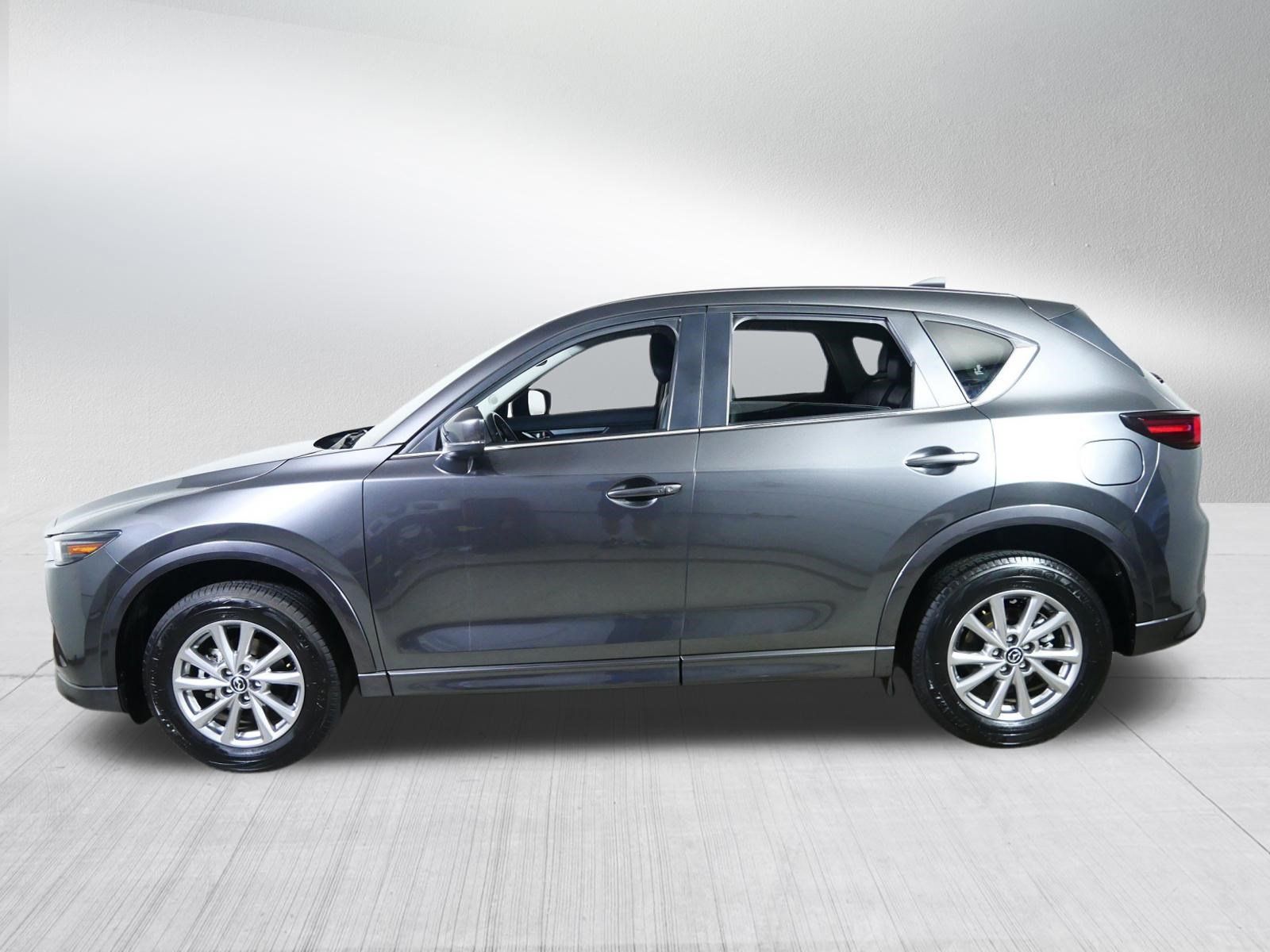 Used 2025 MAZDA CX-5 AWD 2.5 S w/ Preferred Package image 4