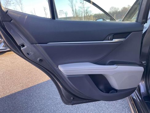 Used 2024 Toyota Camry XSE image 2