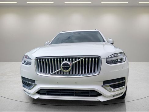Used 2024 Volvo XC90 B6 Ultimate AWD/4WD image 2