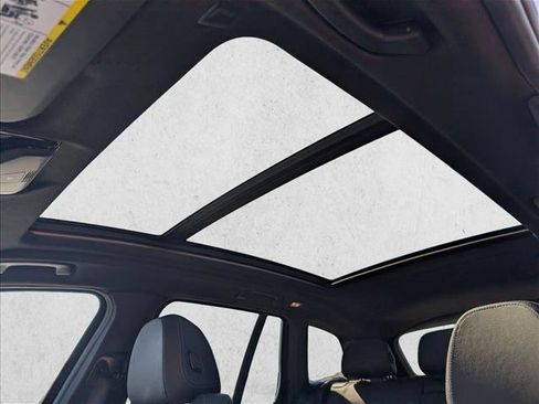 Used 2018 BMW X3 M40i w/ Premium Package image 17