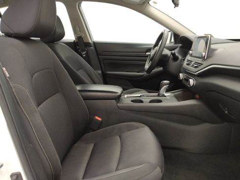 Used 2020 Nissan Altima 2.5 S FWD image 21