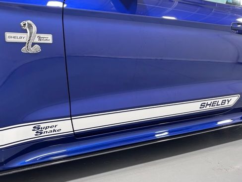Used 2016 Ford Mustang GT Premium w/ Equipment Group 401A RWD image 13