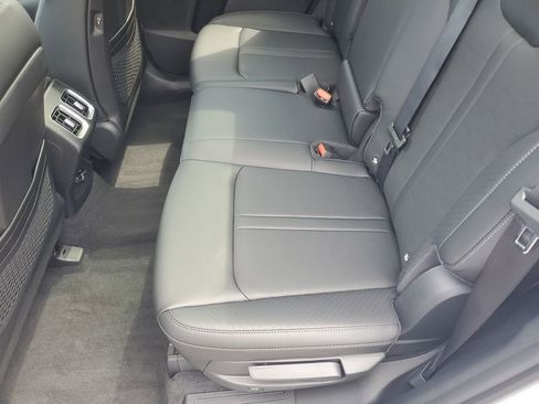 New 2026 Kia Sorento S w/ S Panoramic Sunroof Package image 23