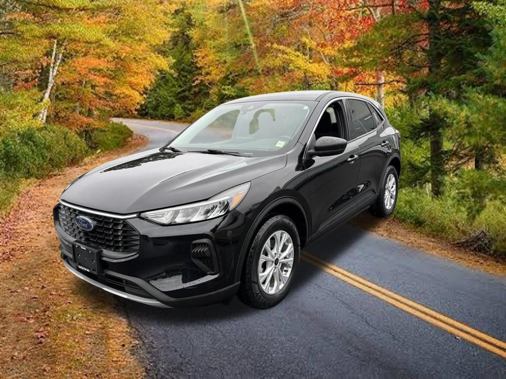 Used 2024 Ford Escape Active AWD/4WD image 8