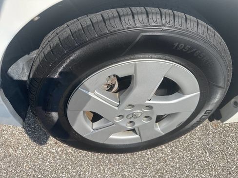 Used 2010 Toyota Prius One image 16