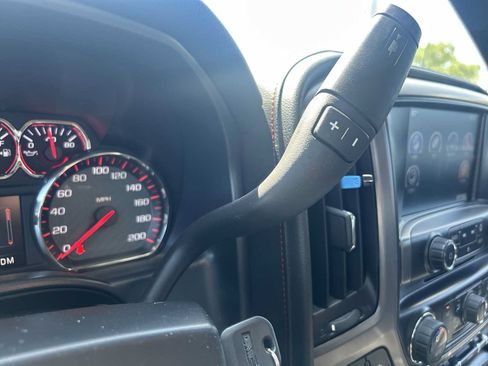 Used 2016 GMC Sierra 1500 SLT w/ All-Terrain Package AWD/4WD image 16
