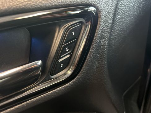 Used 2024 Dodge Durango GT image 19