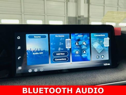 New 2026 Nissan Kicks SV image 6