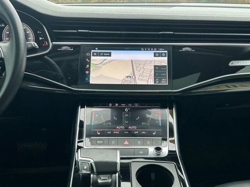 Used 2023 Audi Q7 3.0T Premium Plus image 26