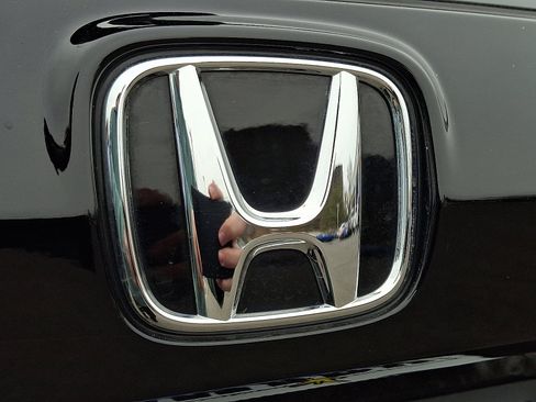 Certified 2025 Honda CR-V Sport-L image 28