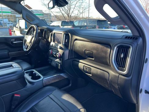 Used 2022 GMC Sierra 2500 Denali image 30