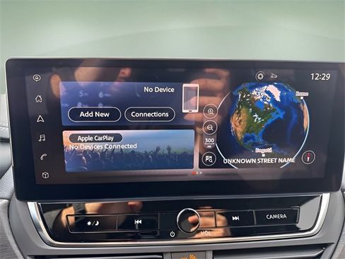 Used 2024 Nissan Altima 2.5 SV w/ SV Premium Package image 28