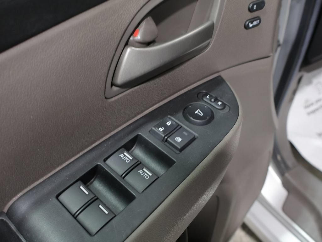 Used 2012 Honda Odyssey Touring image 21