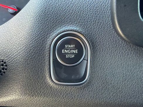 Used 2024 Mercedes-Benz Sprinter 3500 image 28
