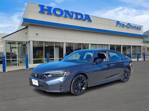 Used 2025 Honda Civic Sport image 1