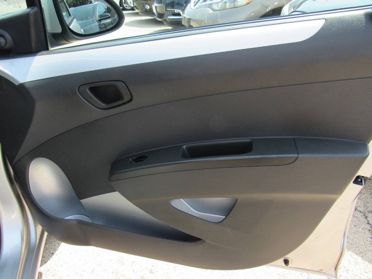 Used 2015 Chevrolet Spark LS FWD image 27