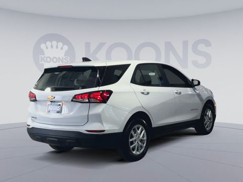 Used 2023 Chevrolet Equinox LS FWD image 11