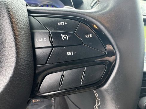 Used 2017 Chrysler 300 S w/ 300S Premium Group image 19