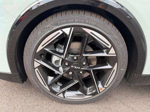 New 2026 Kia K4 GT-Line w/ GT-Line Premium Package FWD image 29