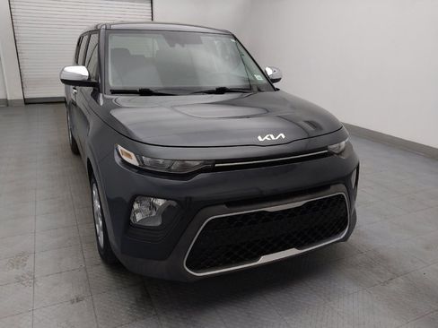 Used 2022 Kia Soul LX w/ Technology Package image 14
