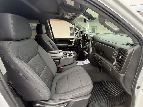 Used 2021 Chevrolet Silverado 2500 W/T w/ WT Convenience Package AWD/4WD image 5