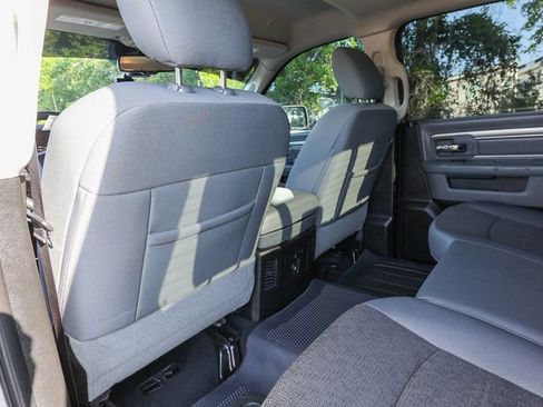 Used 2019 RAM 1500 Big Horn RWD image 25