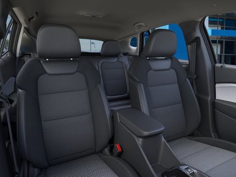 New 2026 Chevrolet Trax LT w/ Driver Confidence Package image 16