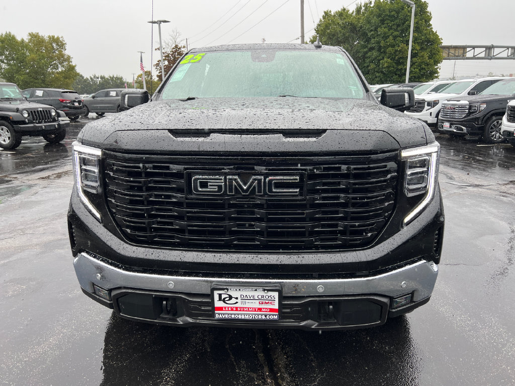 Used 2025 GMC Sierra 1500 SLT w/ SLT Premium Plus Package AWD/4WD image 3