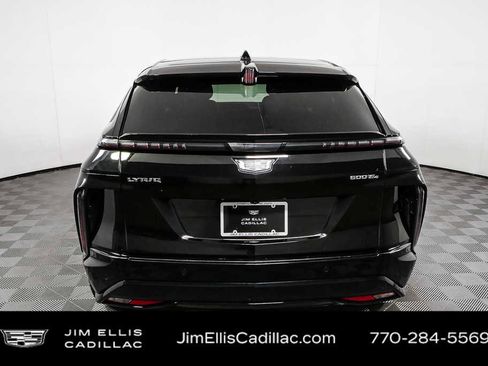 Used 2024 Cadillac Lyriq Sport AWD/4WD image 28