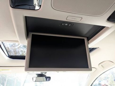 New 2026 Honda Odyssey Touring image 14