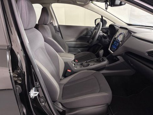 Used 2025 Subaru Crosstrek 2.0i Premium AWD/4WD image 42