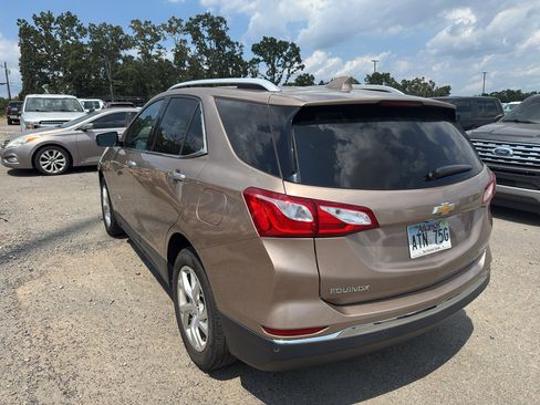 Used 2019 Chevrolet Equinox Premier FWD image 7