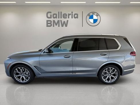 Used 2024 BMW X7 xDrive40i w/ Premium Package image 10
