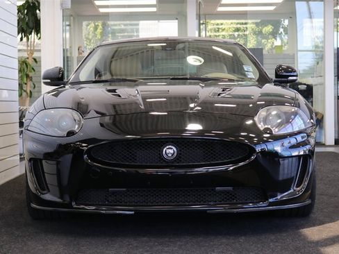 Used 2010 Jaguar XKR R RWD image 8