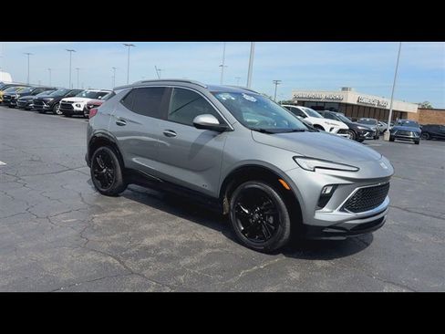 Used 2025 Buick Encore GX Sport Touring w/ Comfort Package AWD/4WD image 2