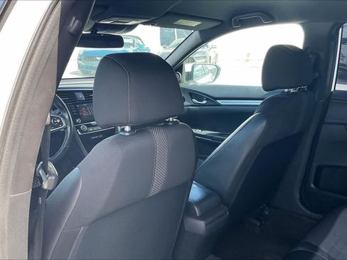 Used 2019 Honda Civic Sport image 12