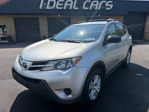 Used 2013 Toyota RAV4 LE AWD/4WD image 1