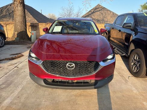 Used 2020 MAZDA CX-30 Premium image 2