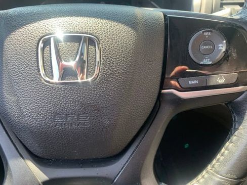 Used 2018 Honda Odyssey EX-L image 12