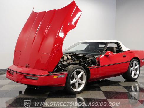 Used 1989 Chevrolet Corvette Convertible image 31