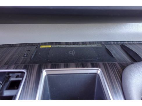 Certified 2023 Toyota Sienna Limited AWD/4WD image 23