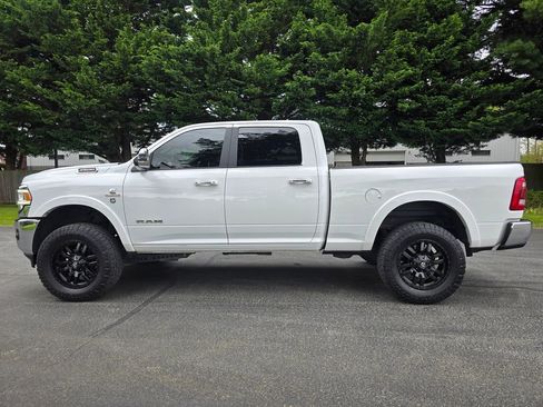 Used 2020 RAM 2500 Laramie AWD/4WD image 3