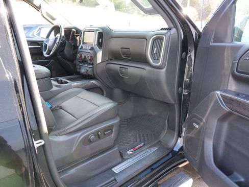 Used 2020 Chevrolet Silverado 1500 LTZ w/ LTZ Premium Package AWD/4WD image 35