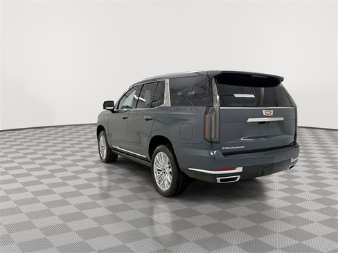 New 2026 Cadillac Escalade Luxury image 7