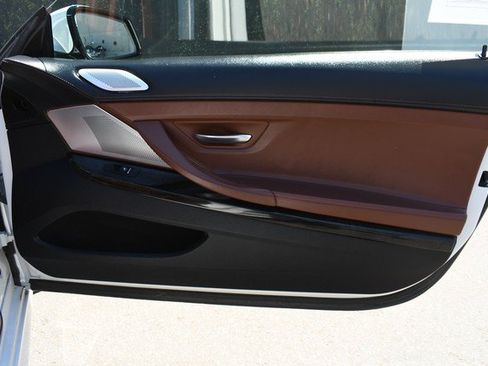 Used 2015 BMW 650i xDrive Convertible AWD/4WD image 23
